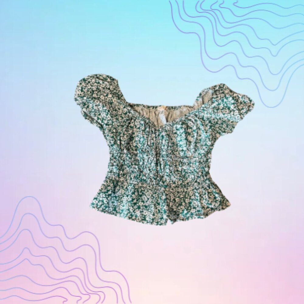 SIM & SAM Green Floral Smocked Puff Sleeve Crop Top